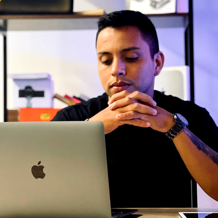 Wandey Montenegro — fundador da The Mont Hub